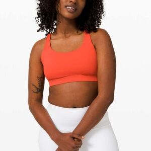 NWT Lululemon Energy Bra Size 8– Brick